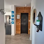 شقة Laura شيبينيك